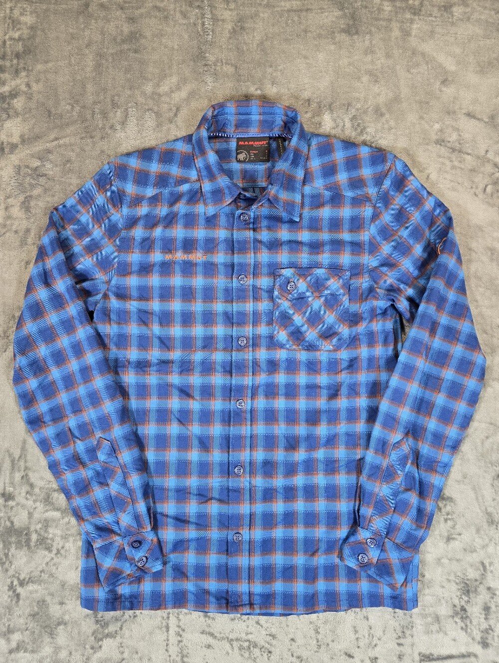 Mammut Blue Flannel Plaid Button Up Shirt Size Small Hiking Outdoor